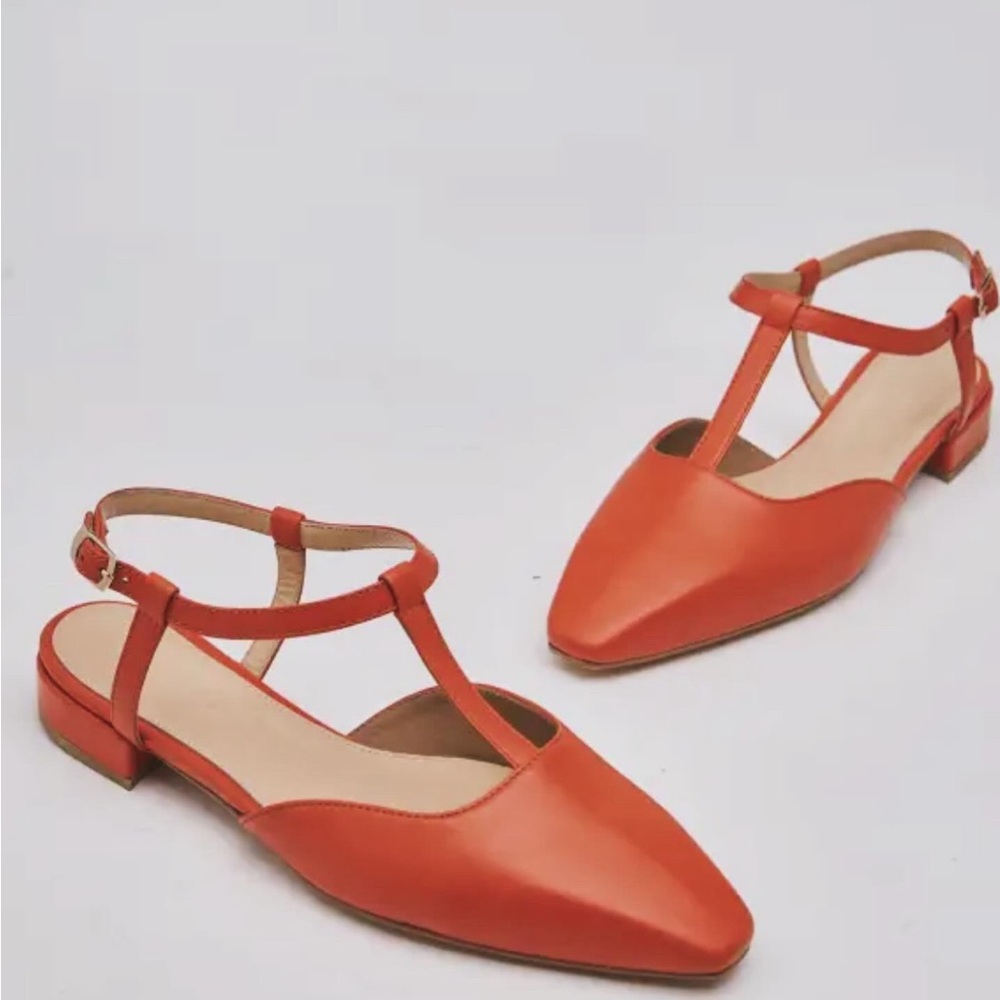 Leather shoes made in Ukraine